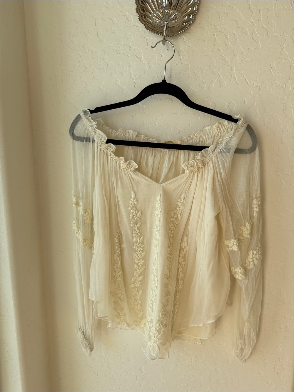 Revolve Love Sam Peyton Blouse in Ivory xsmall